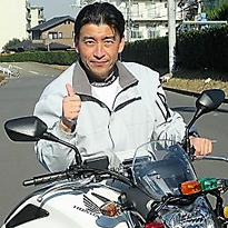 スタッフ